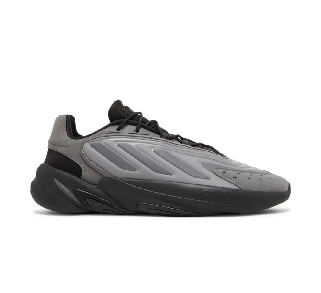 Adidas Ozelia